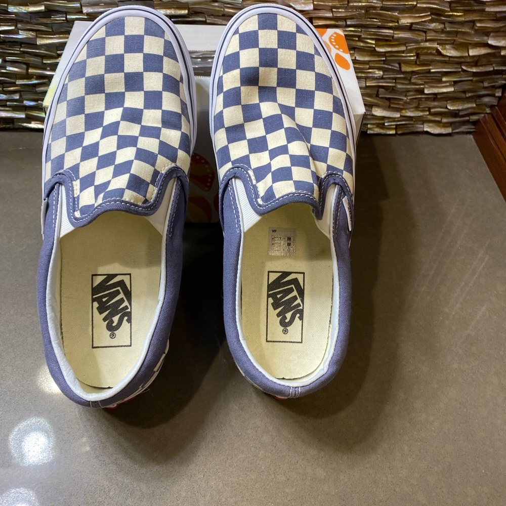 Vans slip on’s